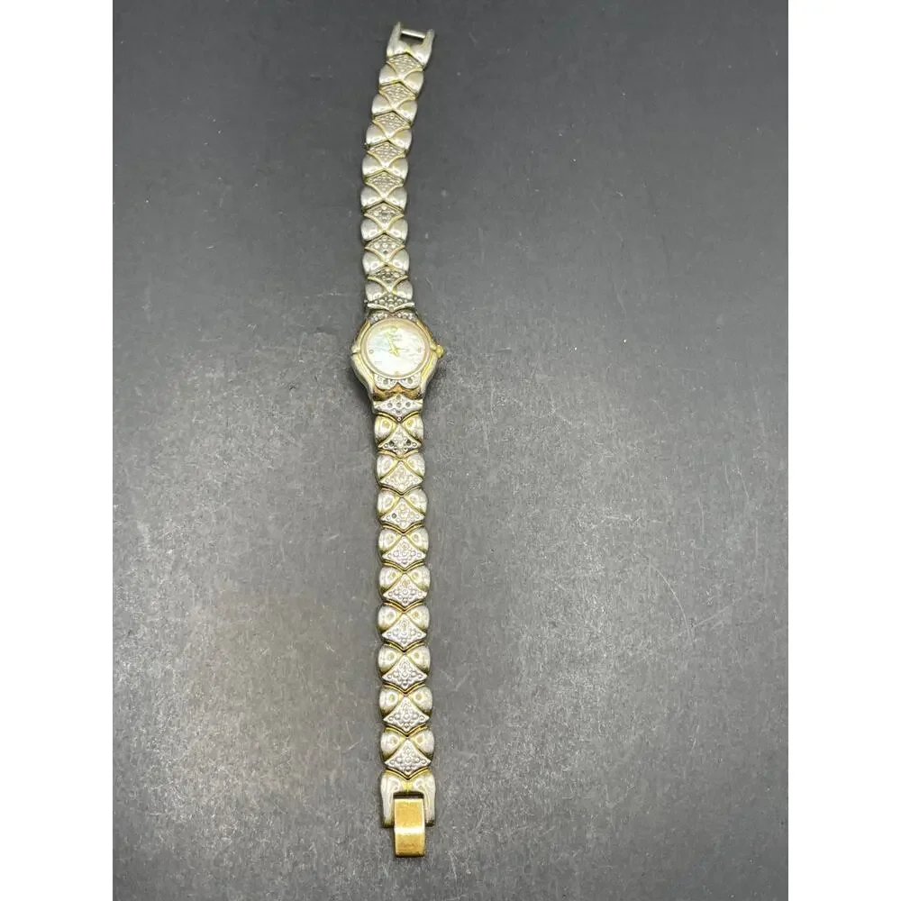 Caravelle By Bulova vintage caravelle
